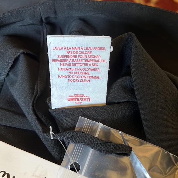 Joseph Ribkoff Black Boot Cut Pants HP๐ - Picture 6 of 15